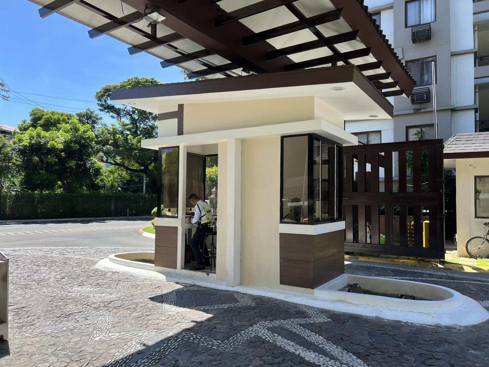 Stunning 2Br Apt, 65 Sq M Netflix At Rosewood Pointe Residences Near Bgc Manila Esterno foto