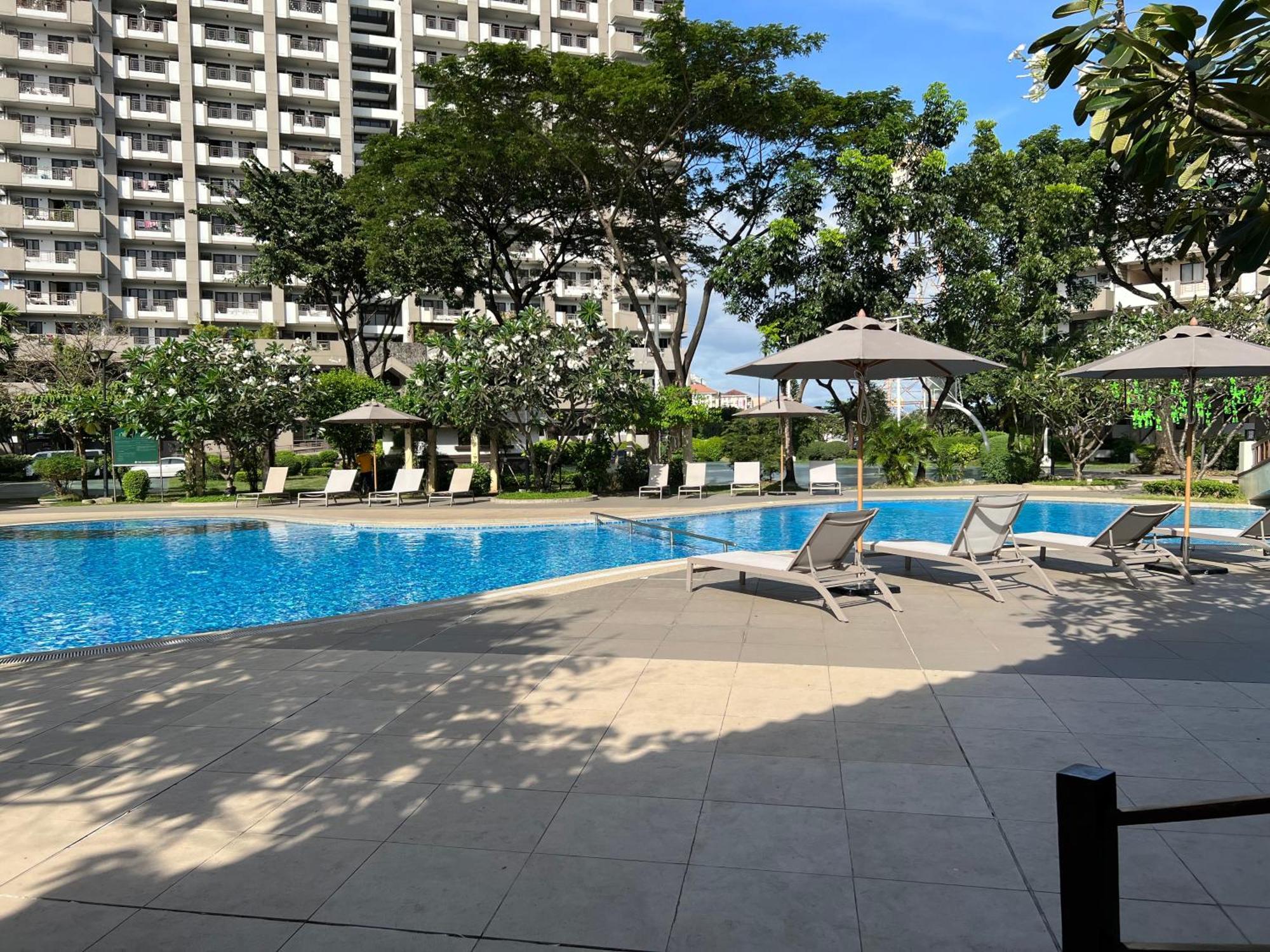 Stunning 2Br Apt, 65 Sq M Netflix At Rosewood Pointe Residences Near Bgc Manila Esterno foto