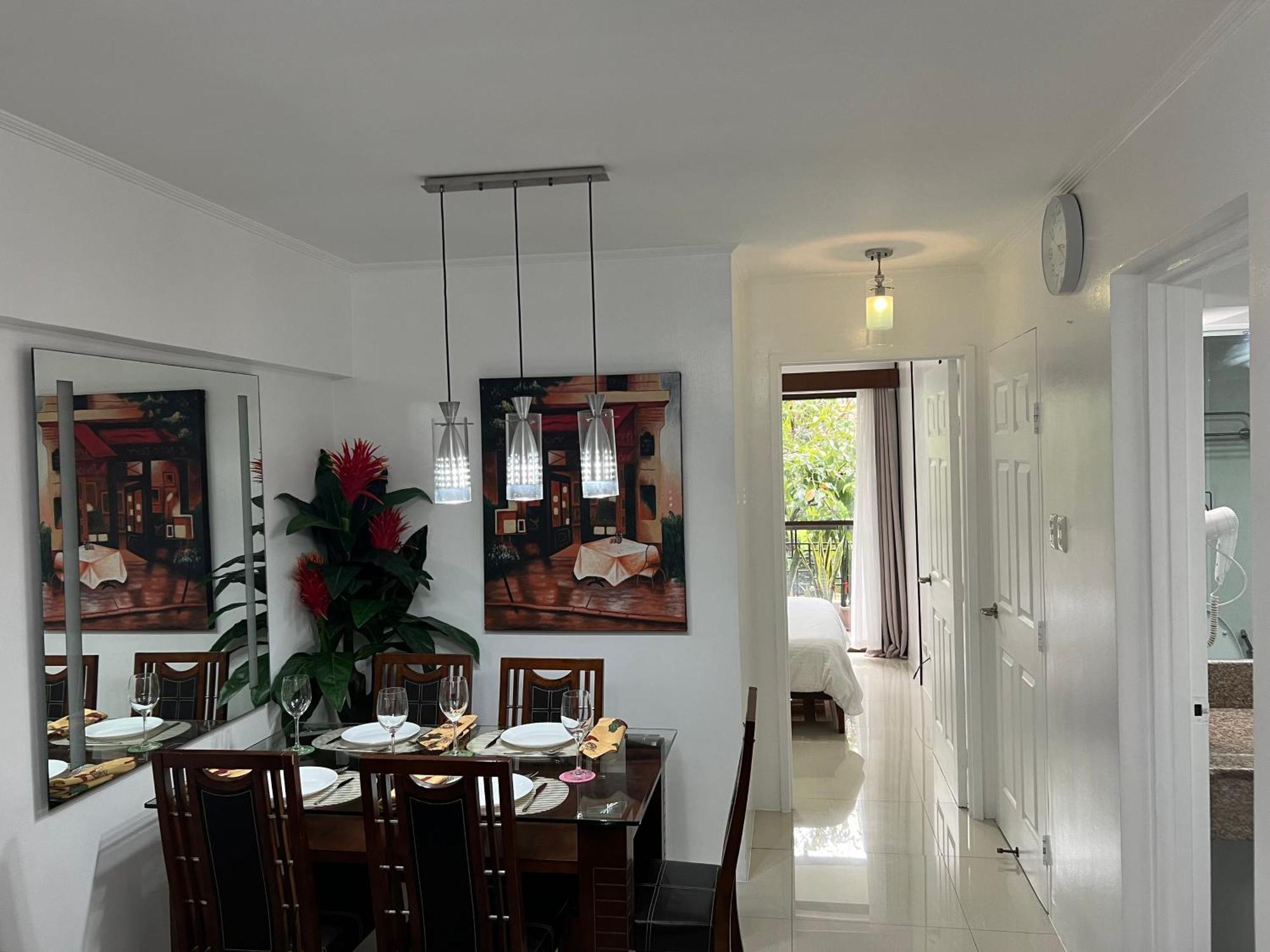 Stunning 2Br Apt, 65 Sq M Netflix At Rosewood Pointe Residences Near Bgc Manila Esterno foto